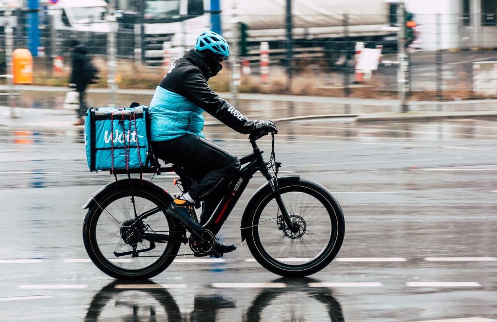 rain, delivery service, courier, delivery, nature, bicycle messenger, delivery service, delivery service, courier, delivery, delivery, delivery, delivery, delivery